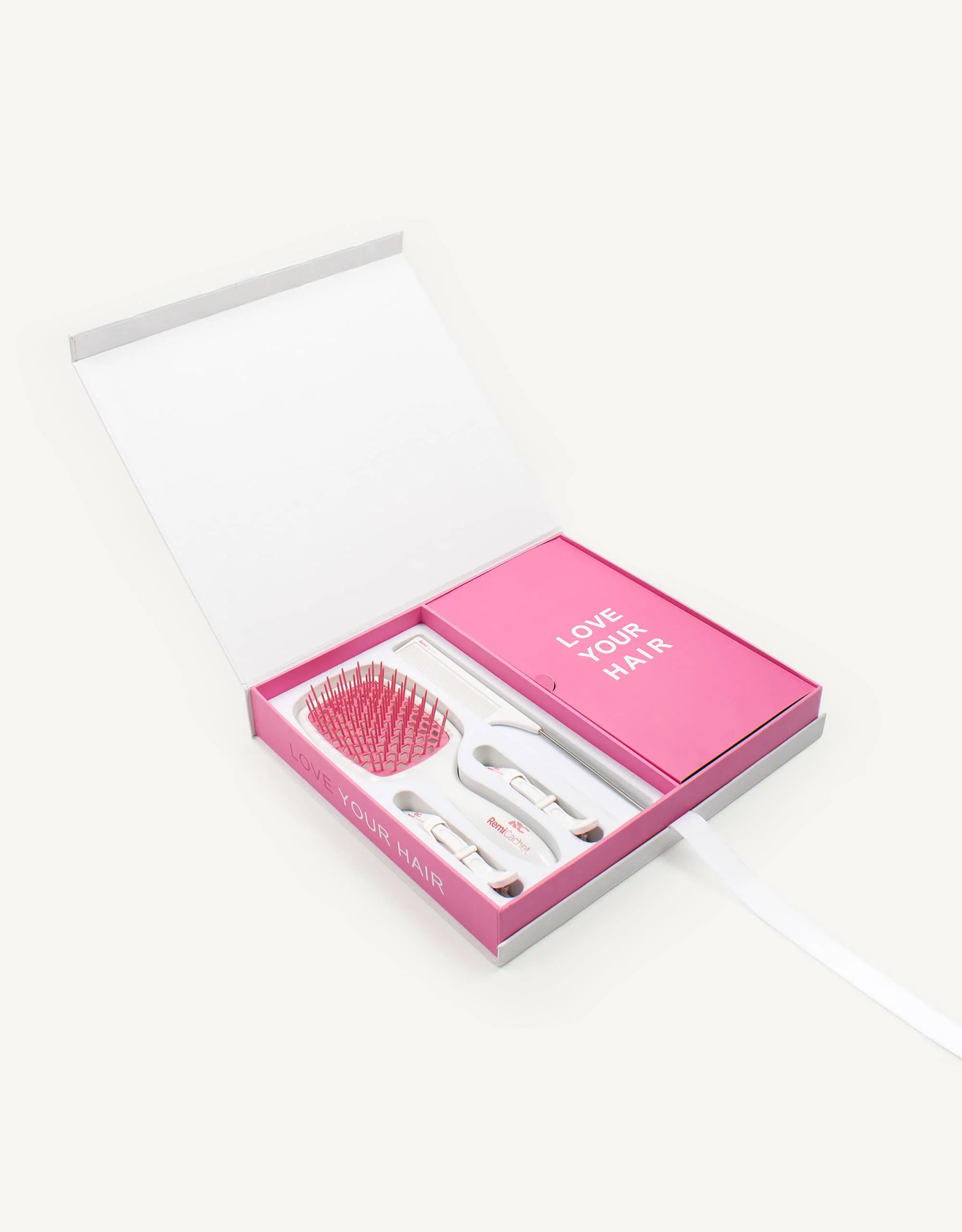 Clip In Deluxe Plus - Colour 16 Length 24" - Image 3